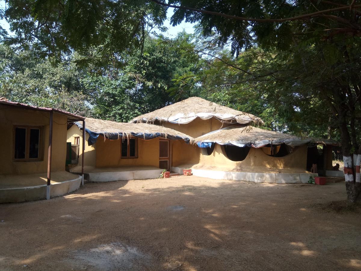 Grand Celebration Resort Rāipur Exterior foto